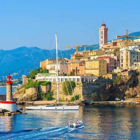 Appartement Vue Mer Avec Parking Gratuit Sur Place Bastia  Eksteriør bilde